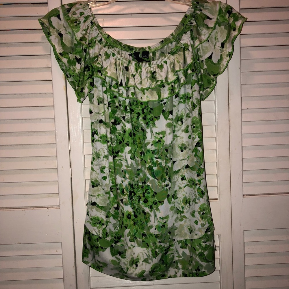 Off the Shoulder Floral Blouse